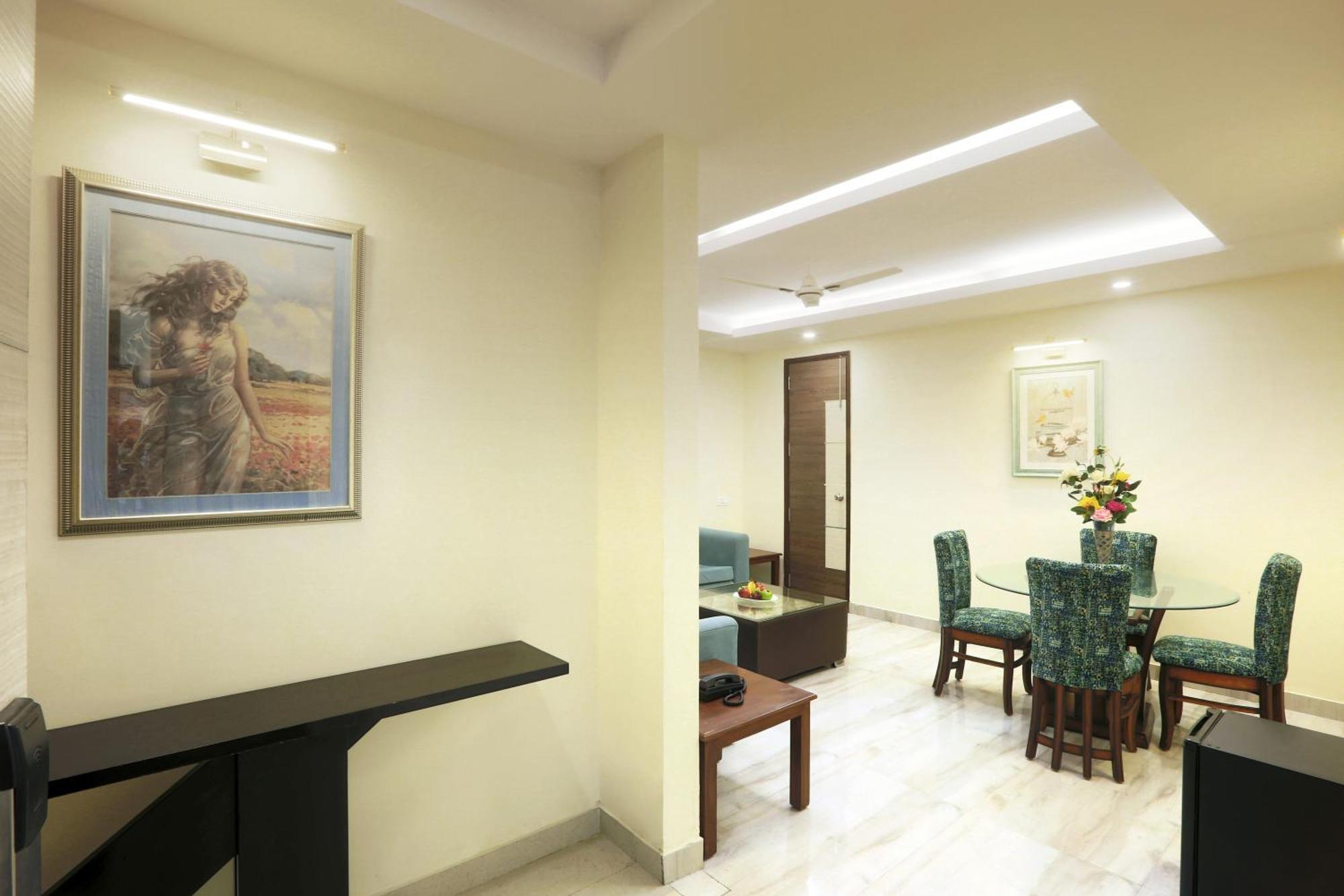 ניו דלהי Hotel Aerostay Residency Igi Airport Delhi מראה חיצוני תמונה