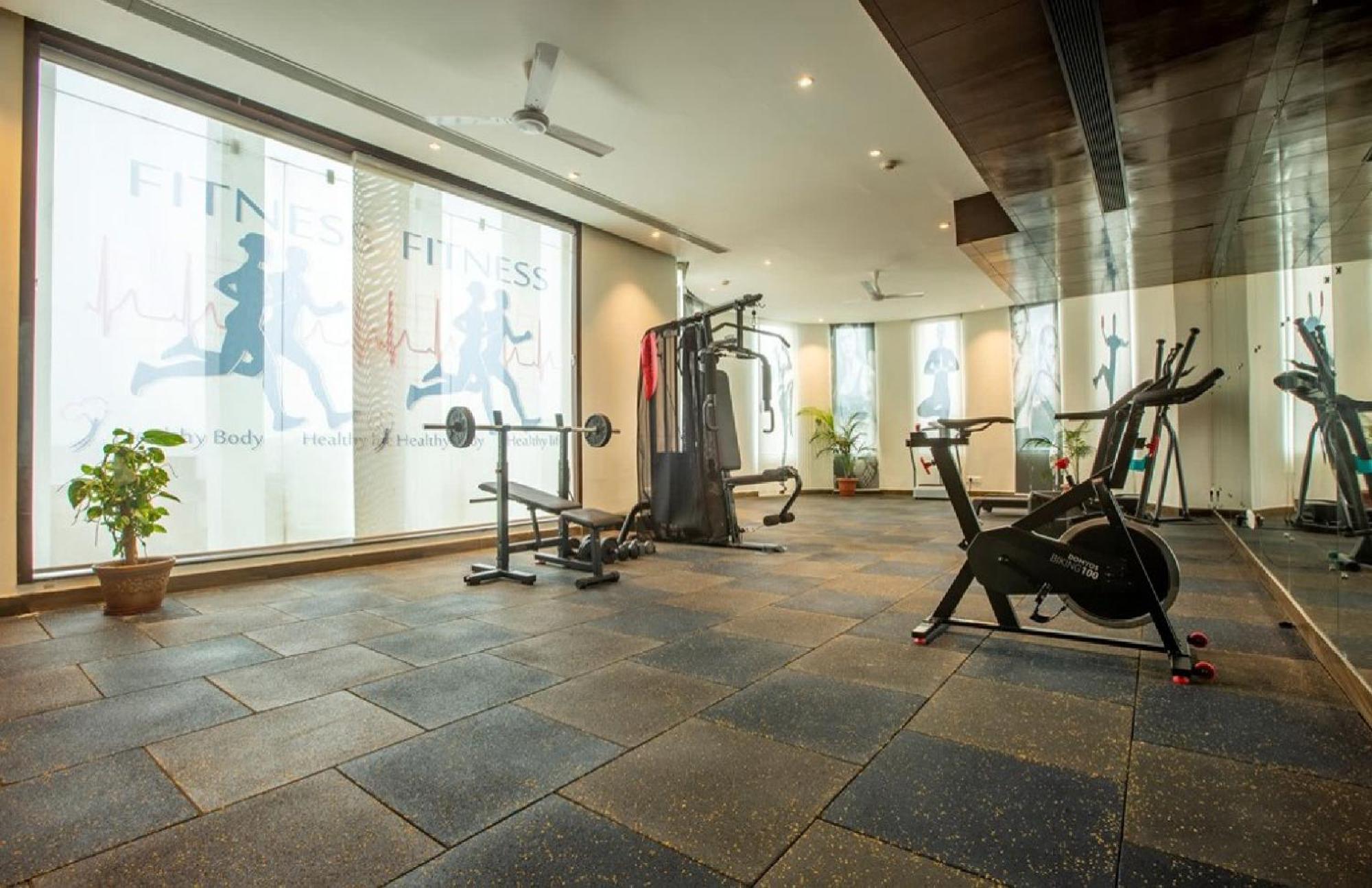 ניו דלהי Hotel Aerostay Residency Igi Airport Delhi מראה חיצוני תמונה